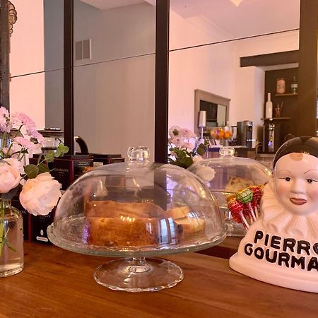 La Glycine B&B Sainte-Colombe  Екстер'єр фото
