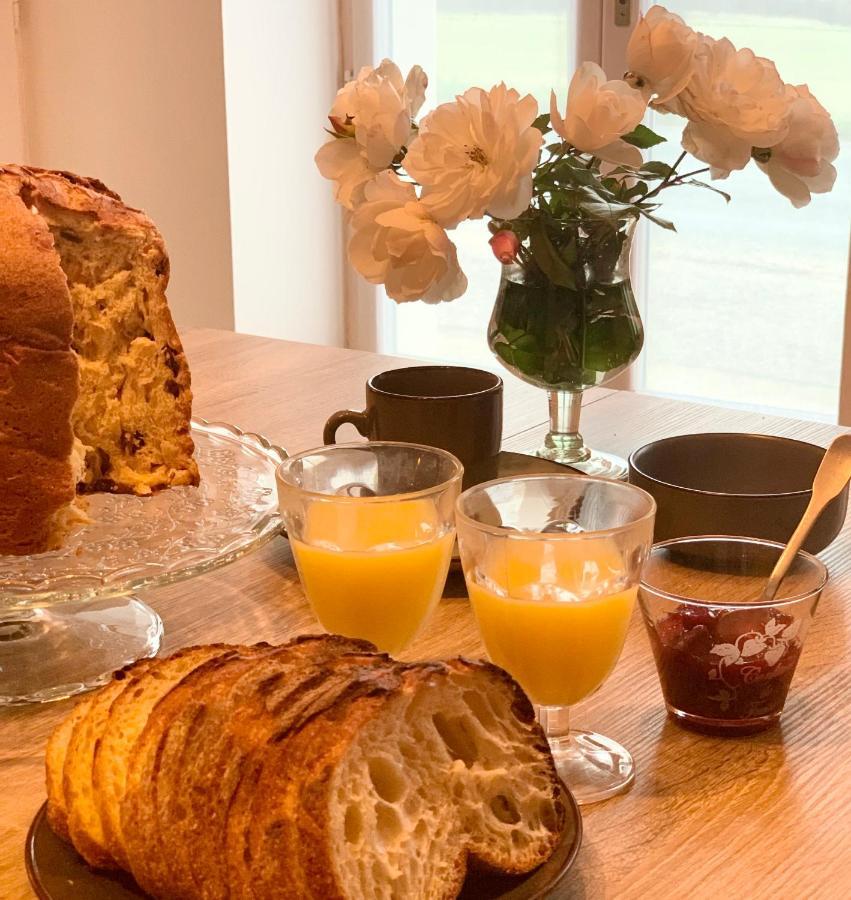 La Glycine B&B Sainte-Colombe  Екстер'єр фото